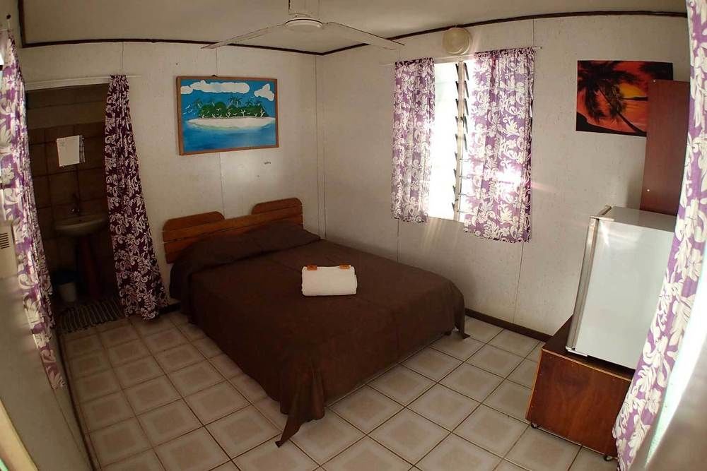 Pension Justine Tikehau Bagian luar foto