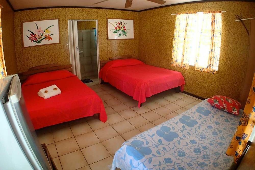 Pension Justine Tikehau Bagian luar foto